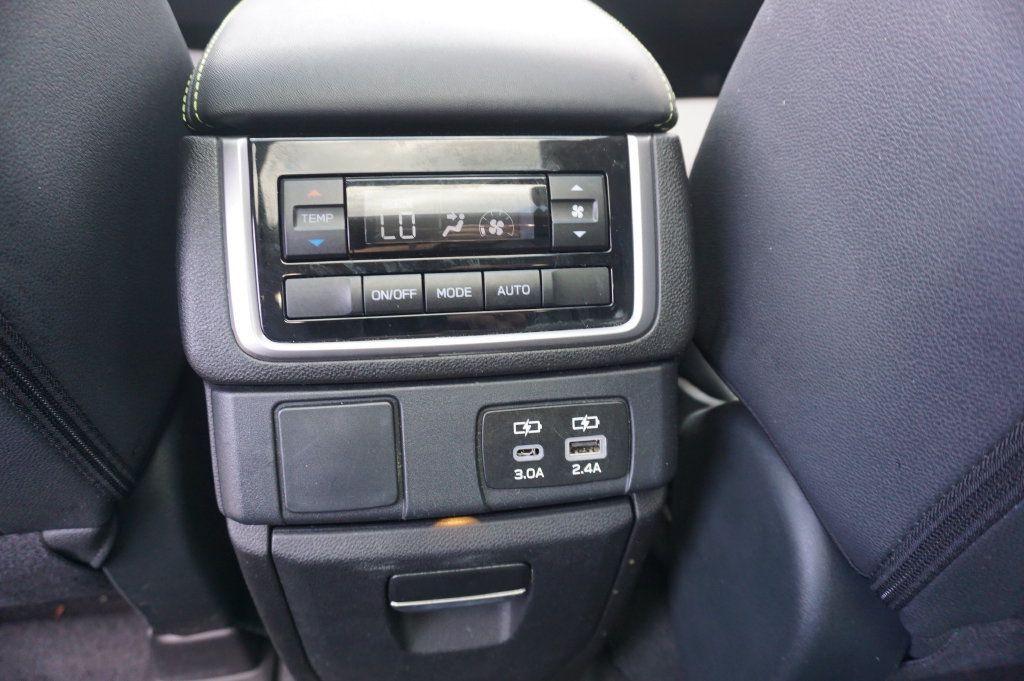 Used 2023 Subaru Ascent Onyx Edition AWD/4WD image 17