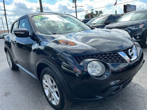 Used 2016 Nissan Juke S image 4