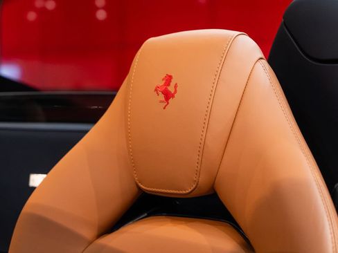 Certified 2019 Ferrari 488 Spider RWD image 6
