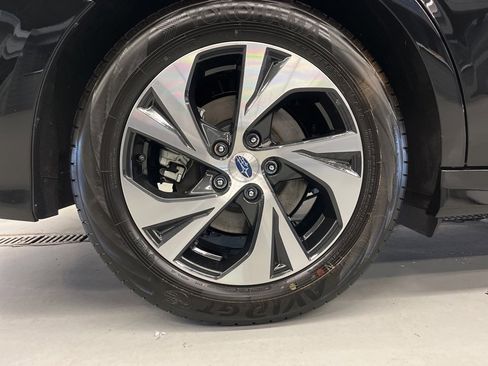 Certified 2025 Subaru Legacy image 35