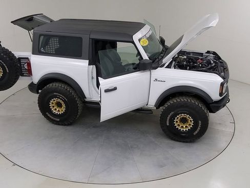 Certified 2024 Ford Bronco Black Diamond AWD/4WD image 47
