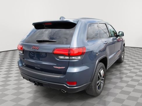 Used 2021 Jeep Grand Cherokee Trailhawk w/ Trailhawk Luxury Group AWD/4WD image 5