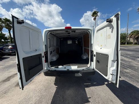 Used 2021 Nissan NV 2500 SV RWD image 4