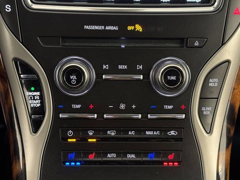 Used 2017 Lincoln MKX Reserve w/ Lincoln MKX Climate Package image 41