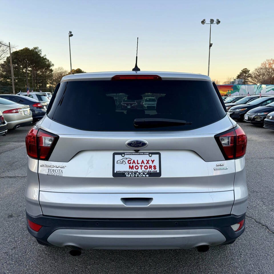 Used 2019 Ford Escape SE FWD image 8