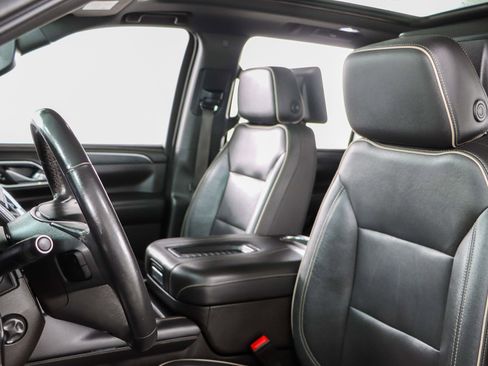 Used 2021 GMC Yukon XL SLT w/ SLT Premium Package AWD/4WD image 28