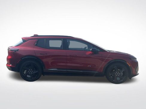 Certified 2024 Chevrolet Equinox EV RS FWD image 8