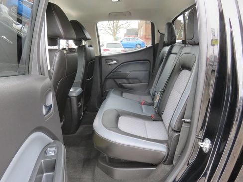 Used 2018 Chevrolet Colorado Z71 image 18