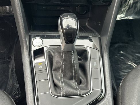 Used 2023 Volkswagen Taos SE image 16