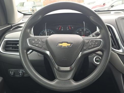 Used 2019 Chevrolet Equinox LS image 13