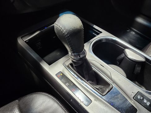 Used 2015 Acura RDX AWD w/ Technology Package image 37