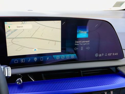 New 2026 Cadillac Optiq Sport 1 w/ LPO, Floor Liner Package image 18