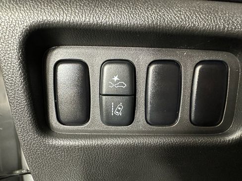 Used 2023 Mitsubishi Outlander Sport LE image 12