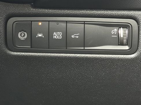 New 2026 Chevrolet Equinox EV LT image 33