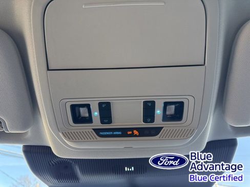 Certified 2025 Ford Explorer Active image 29