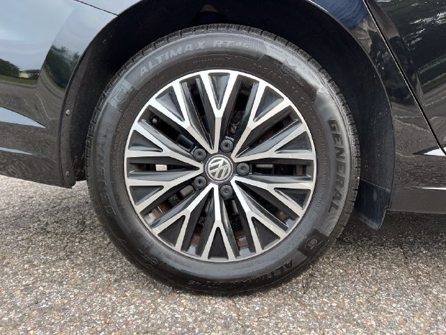 Used 2021 Volkswagen Jetta S w/ Driver Assistance Package FWD image 14