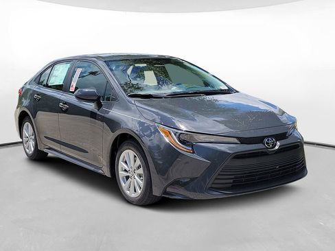 New 2026 Toyota Corolla LE w/ LE Premium Package FWD image 3