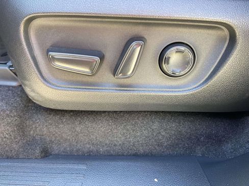 Used 2025 Toyota 4Runner TRD Sport Premium AWD/4WD image 19