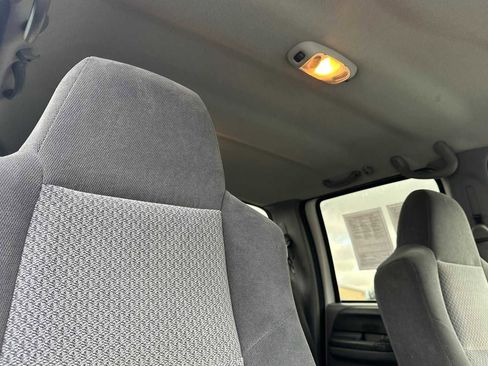 Used 2002 Ford F350 XL image 19