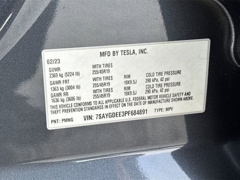 Used 2023 Tesla Model Y Long Range image 28