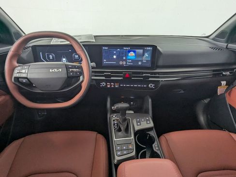 New 2026 Kia Sportage SX FWD image 14