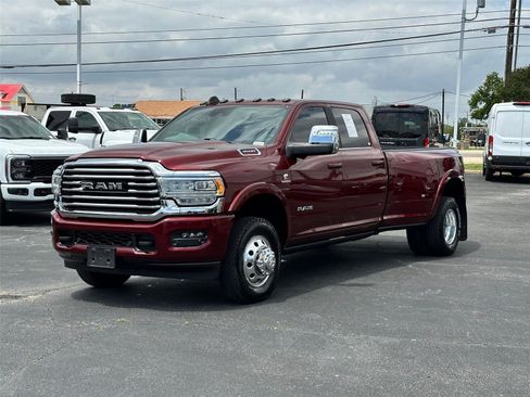 Used 2024 RAM 3500 Limited w/ Safety Group AWD/4WD image 7
