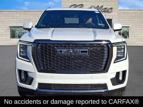 Used 2023 GMC Yukon Denali Ultimate image 3