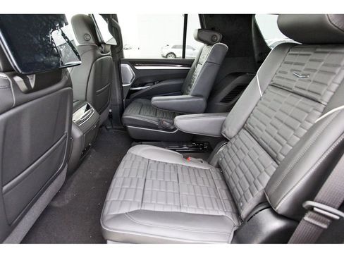 New 2026 Cadillac Escalade Platinum Sport image 7