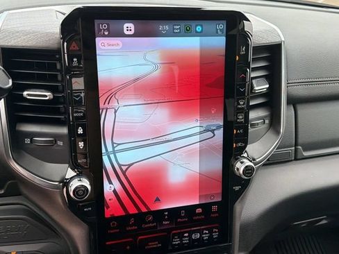 New 2026 RAM 3500 Laramie AWD/4WD image 19