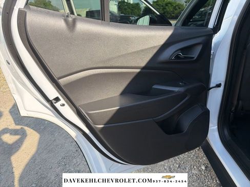 Used 2025 Chevrolet Trax RS w/ Driver Confidence Package FWD image 16