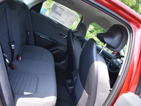 New 2025 Kia K4 EX image 14