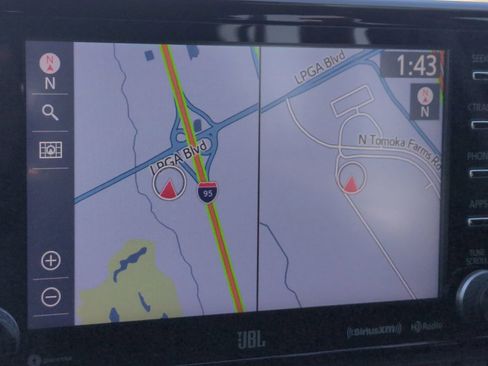 Used 2020 Toyota RAV4 Limited image 20