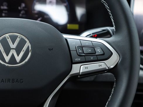 New 2026 Volkswagen Tiguan S image 22