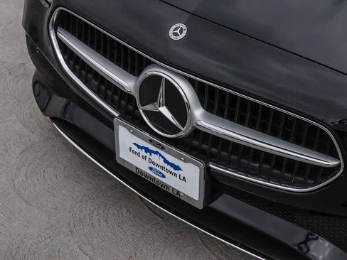Used 2024 Mercedes-Benz C 300 Sedan image 8