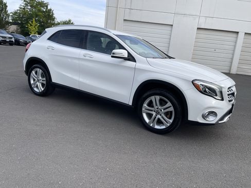 Used 2020 Mercedes-Benz GLA 250 image 7