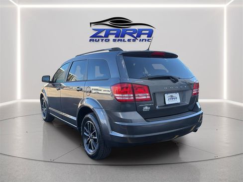 Used 2017 Dodge Journey SE w/ Flexible Seating Group FWD image 5