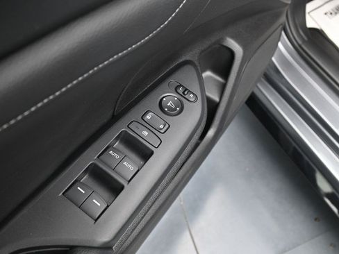 Used 2018 Honda Civic Sport Touring image 15