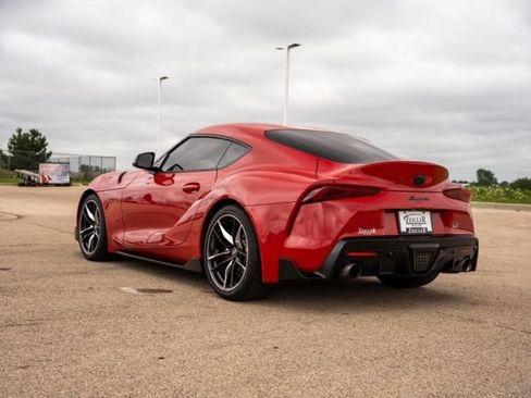 Used 2021 Toyota Supra Premium w/ Driver Assist Package RWD image 5