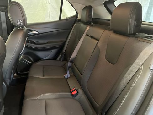 Used 2022 Buick Encore GX Select AWD/4WD image 40