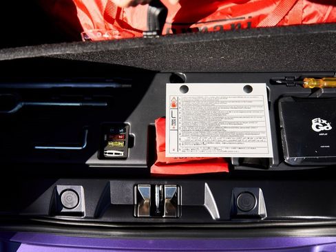 Used 2024 Ferrari Roma image 15