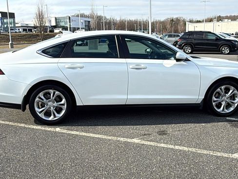 Used 2023 Honda Accord LX image 4