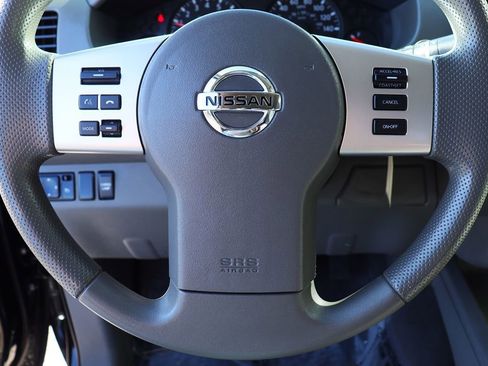 Used 2019 Nissan Frontier SV image 53