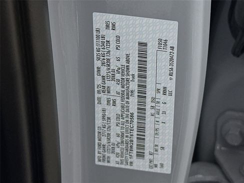 New 2026 Ford F250 Lariat w/ Black Appearance Package image 33