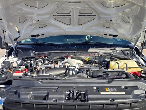 Used 2021 Ford F550 4x4 Regular Cab Super Duty image 27