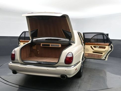 Used 2001 Bentley Arnage RL RWD image 28