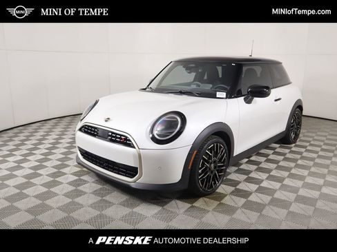 Certified 2025 MINI Cooper S image 1