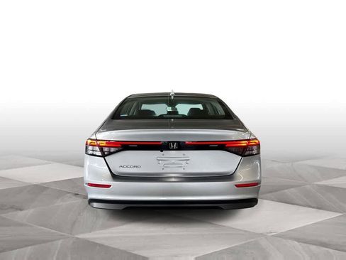 Used 2025 Honda Accord LX image 7