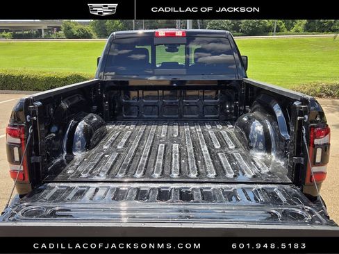 Used 2024 RAM 2500 Big Horn w/ Night Edition AWD/4WD image 27