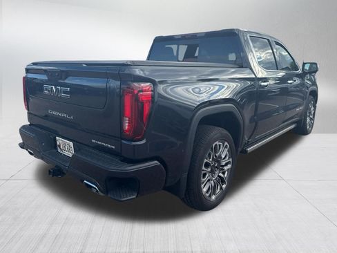 Used 2025 GMC Sierra 1500 Denali Ultimate AWD/4WD image 4
