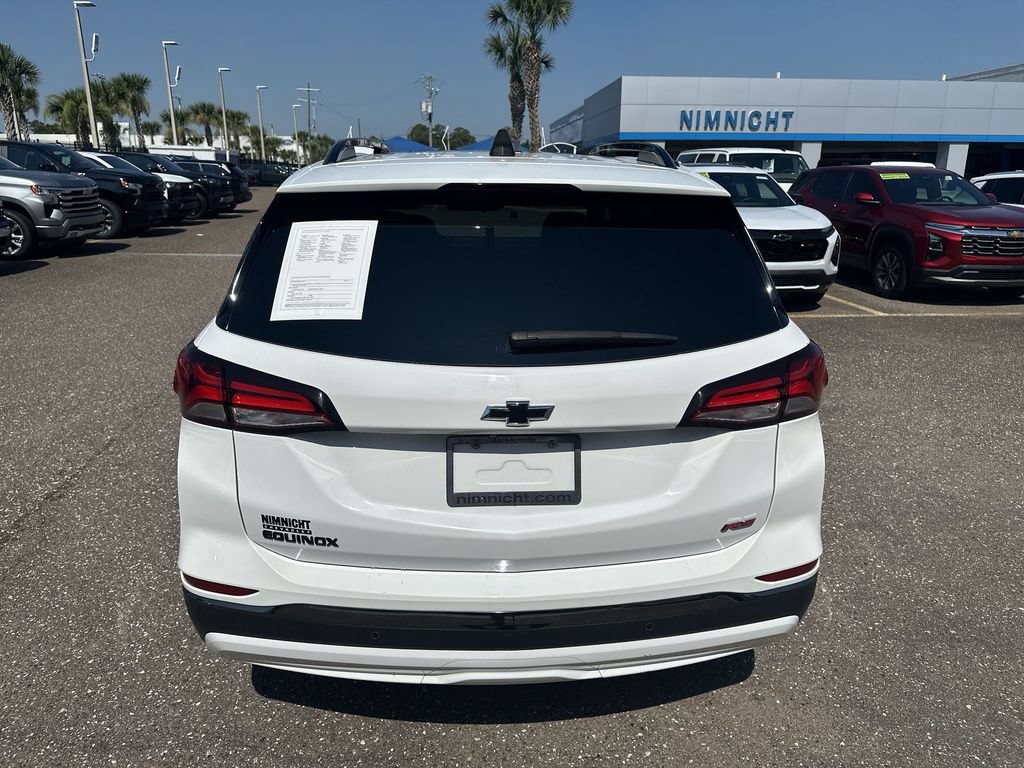 Used 2023 Chevrolet Equinox RS w/ RS Leather Package FWD image 15